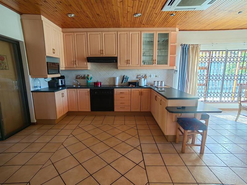 4 Bedroom Property for Sale in Prince Alfred Hamlet Western Cape
